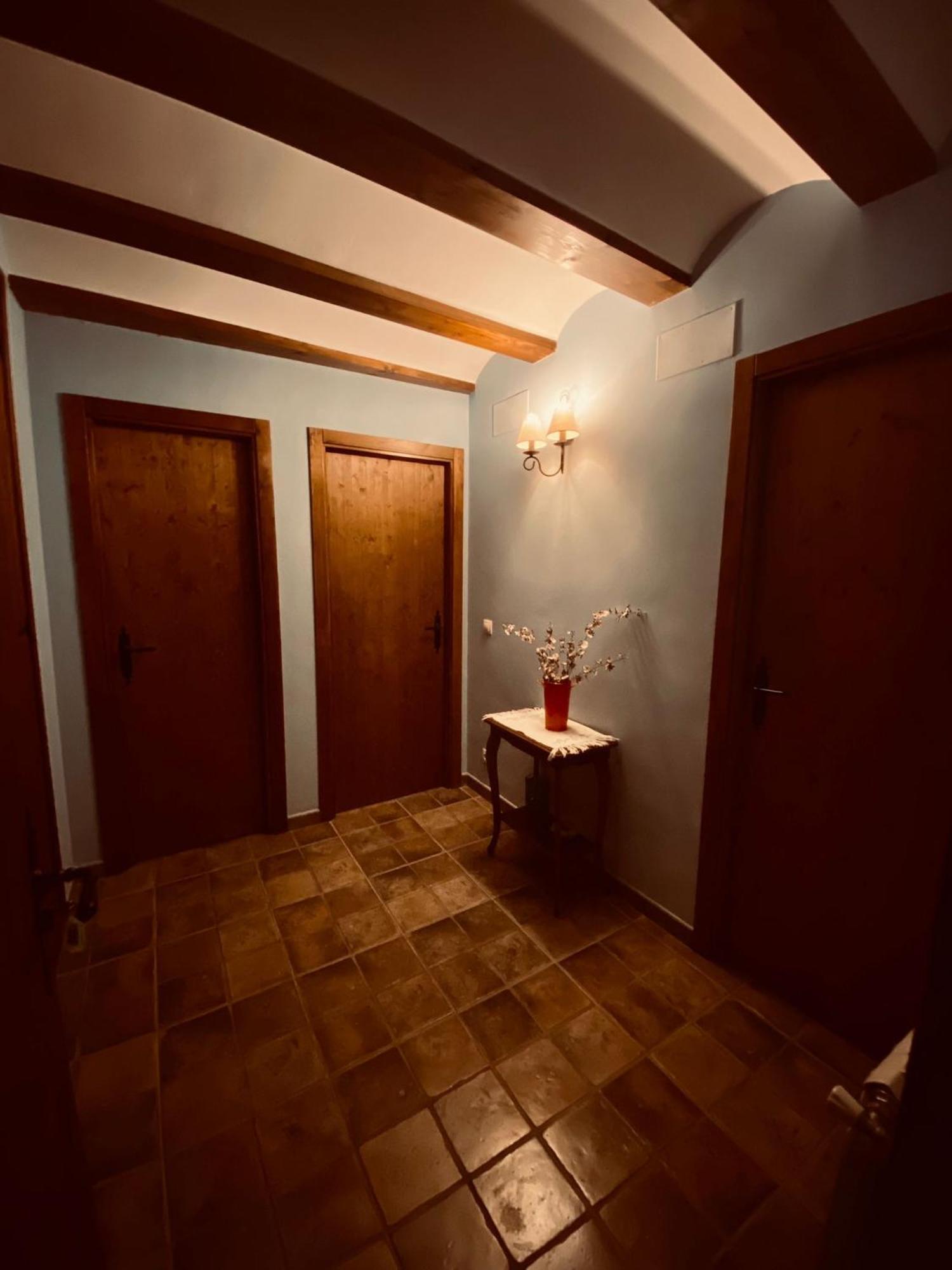 Fortanete Hostal La Muralla מראה חיצוני תמונה