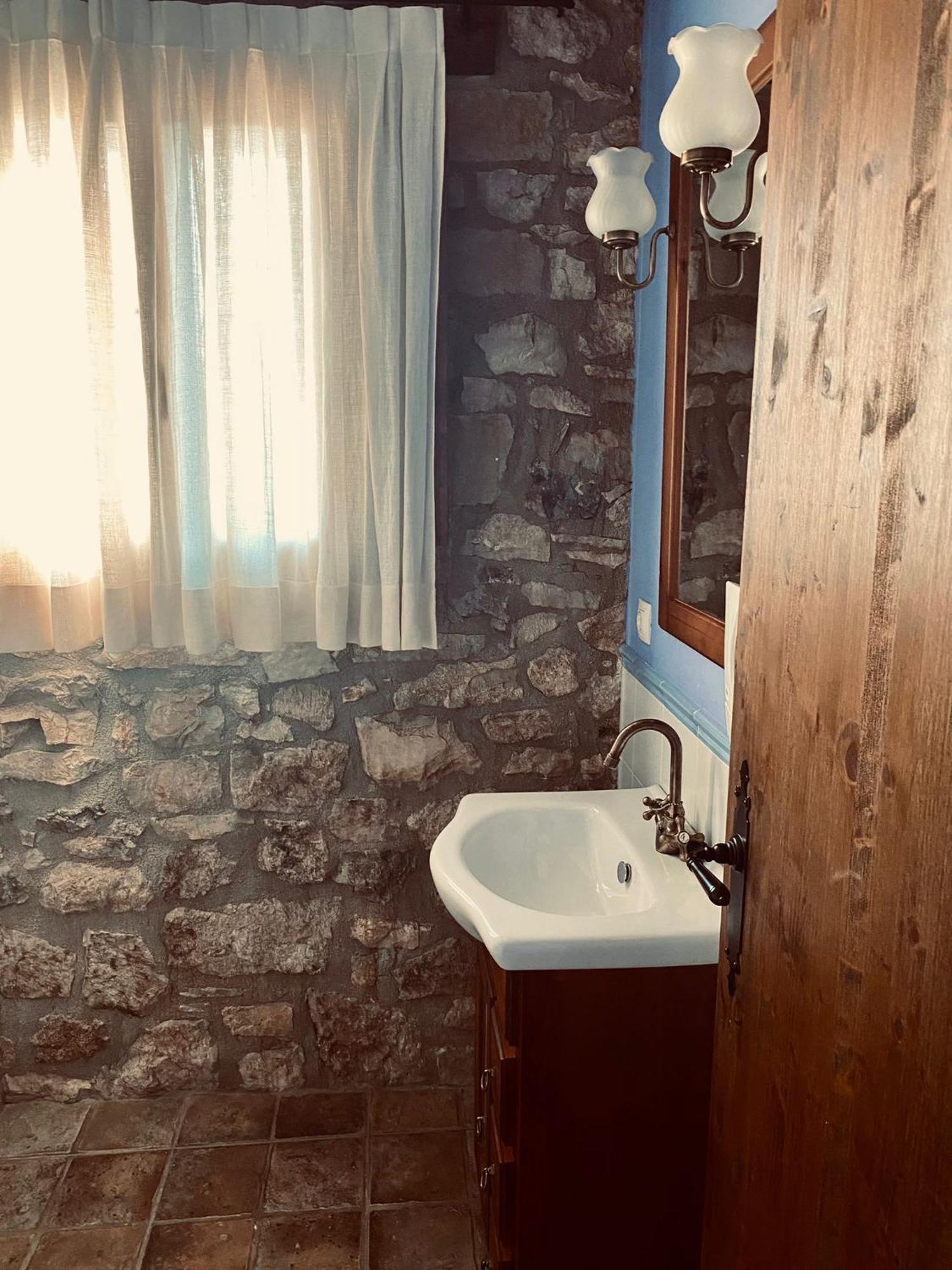 Fortanete Hostal La Muralla מראה חיצוני תמונה