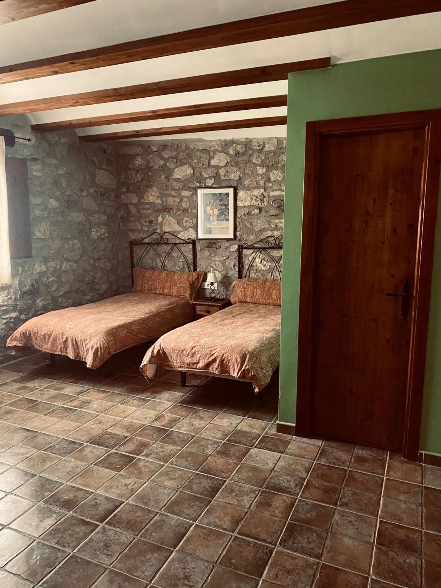 Fortanete Hostal La Muralla מראה חיצוני תמונה